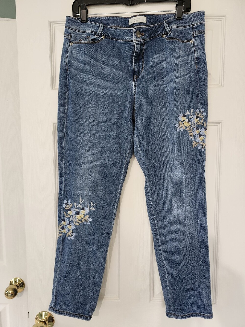J Jill Weekender Embroidered Jeans 12P
